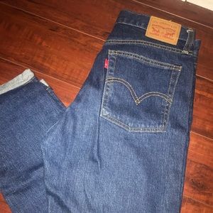 Levi’s dark blue wash high waisted jeans